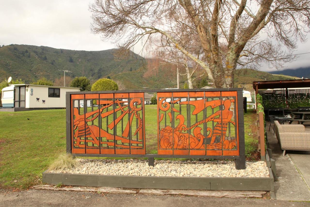 Parklands Marina Holiday Park Hotel Picton Exterior photo