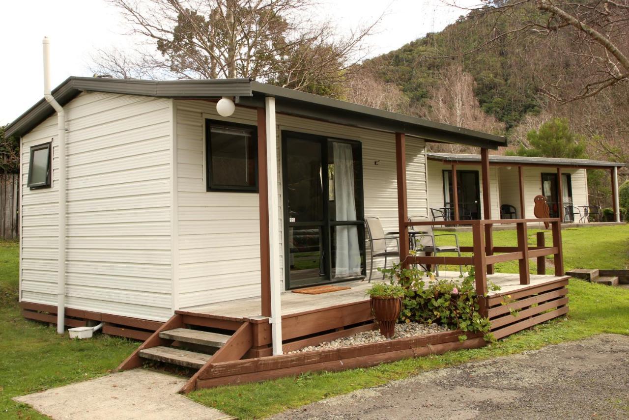 Parklands Marina Holiday Park Hotel Picton Exterior photo