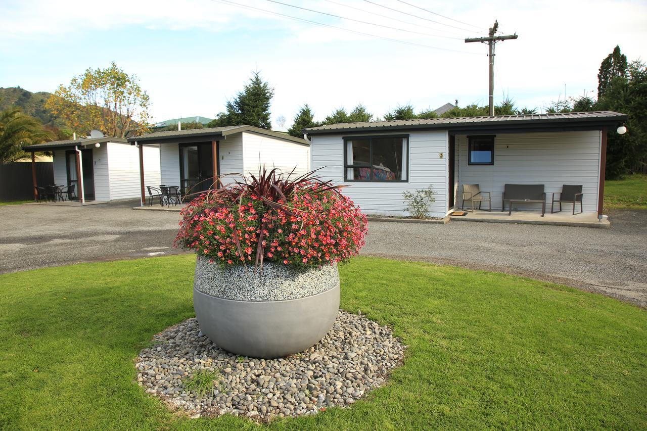 Parklands Marina Holiday Park Hotel Picton Exterior photo